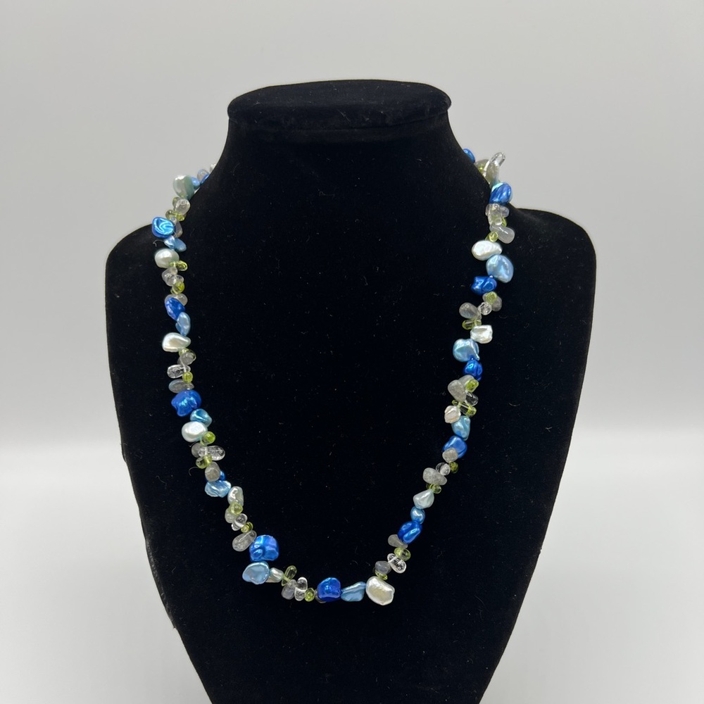 Blue & Green Faux Pearl Necklace - Picture 2 of 4
